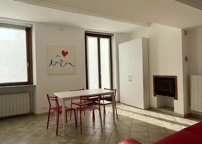 Casa Leo, Casa Marta, Casa Elia - Twa * トリノ
